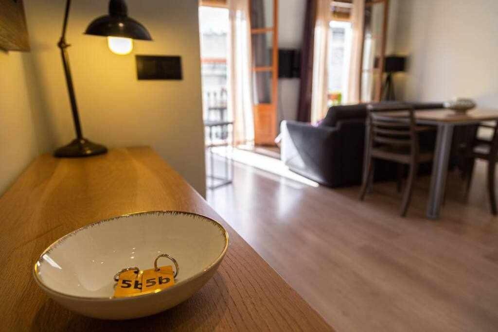 Inspired By Enjoyapartments Barcelona Bilik gambar