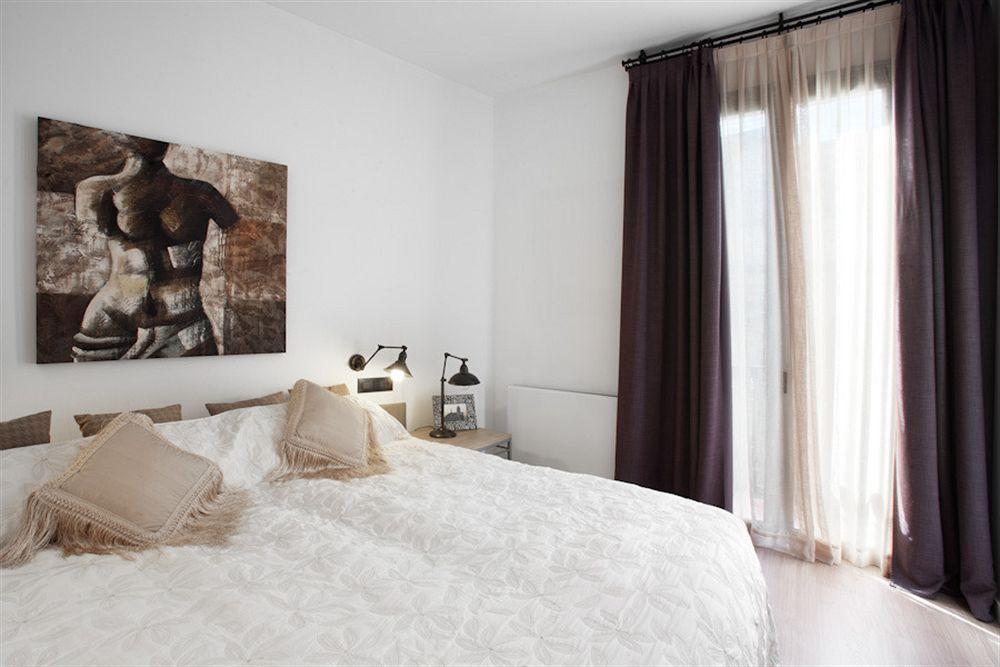 Inspired By Enjoyapartments Barcelona Luaran gambar