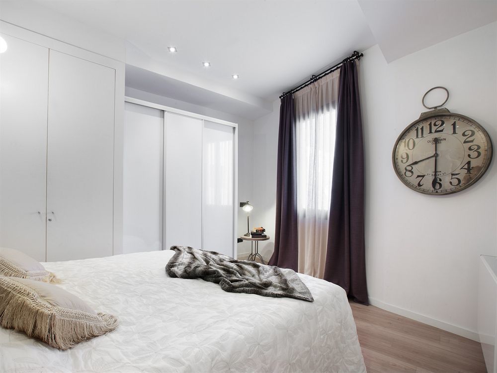 Inspired By Enjoyapartments Barcelona Luaran gambar